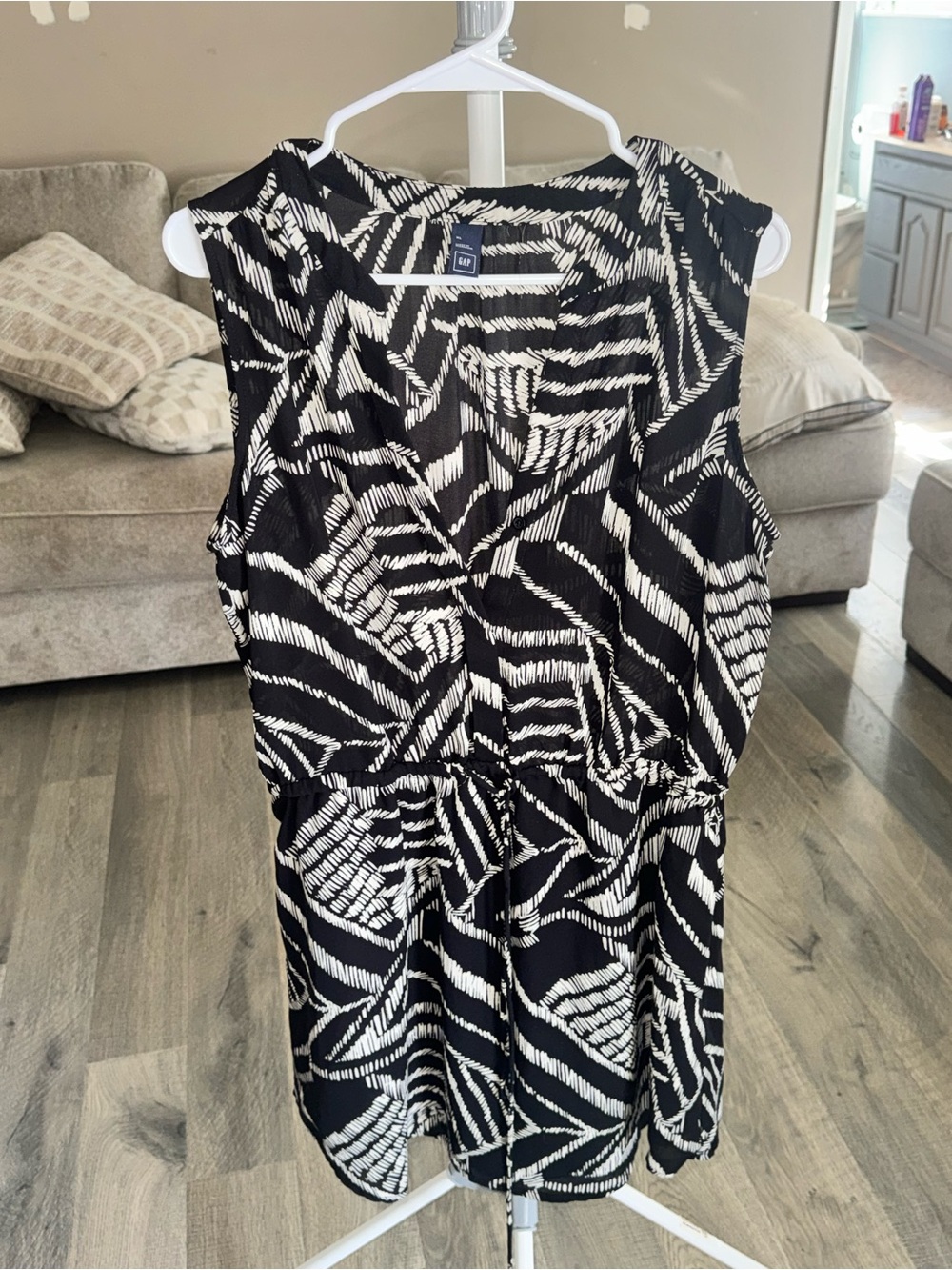 GAP Black and White Sleeveless Printed Tunic